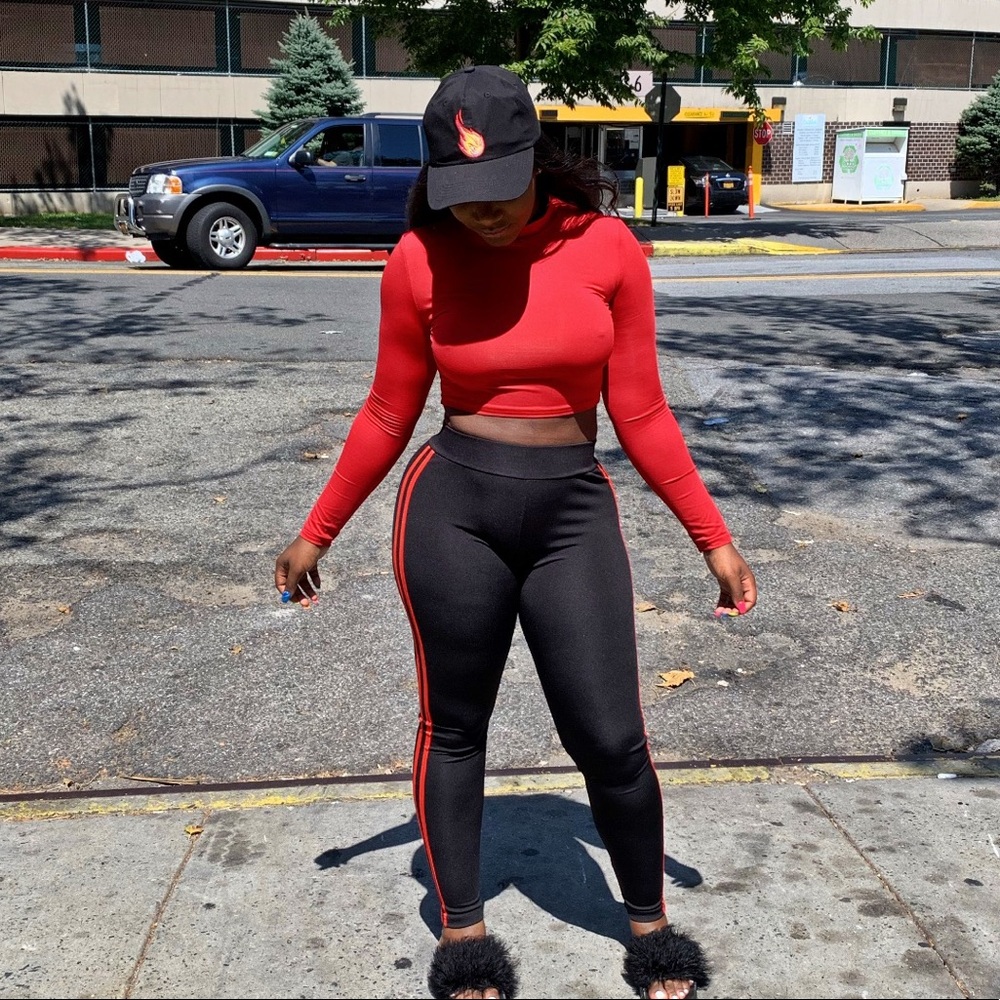 Black Dad Hat with Logo 🔥